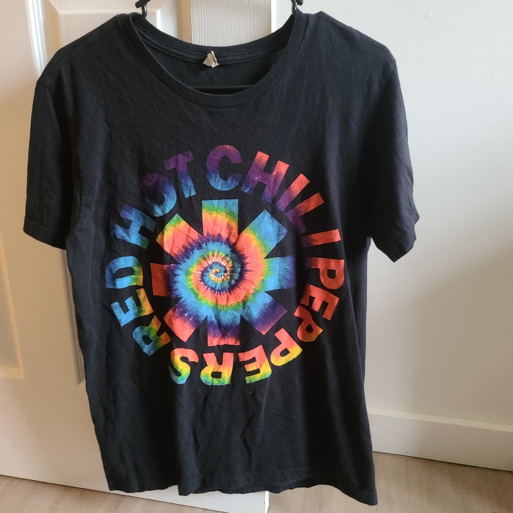 Red Hot Chili Peppers Band Tee